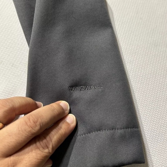 North Face Kids Jacket - Picture 4 of 6